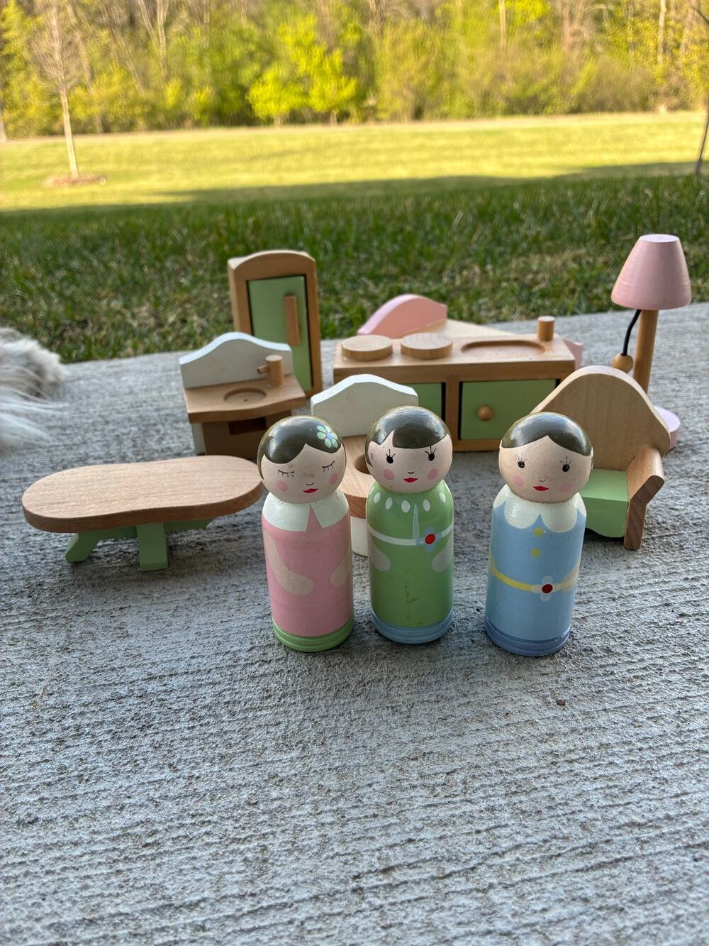 Wooden Peg Doll Furniture and Dolls